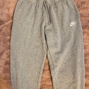 Nike Women’s Heather Gray Joggers